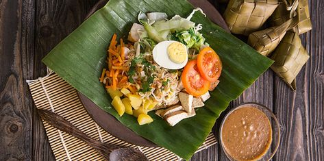 Gado Gado Recipe, Sweet Potato Seasoning, Telur Rebus, Resep Salad, Gado Gado, Asam Jawa, Indonesian Cuisine, Veggie Salad, Fried Tofu