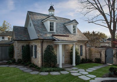 Wonderful Cottage in Dallas, Texas | Content in a Cottage Texas Cottage, Low Country Homes, Cottage Floor Plans, Ranch Exterior, Small Cottages, Country Cottage Style, Slate Roof, Weekend House, Garden Sheds