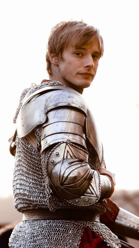 Bradley James Arthur, Merlin Aesthetic, Arthur And Merlin, Arthur Merlin, The Once And Future King, Once And Future King, Merlin Colin Morgan, Prince Arthur, Merlin Series