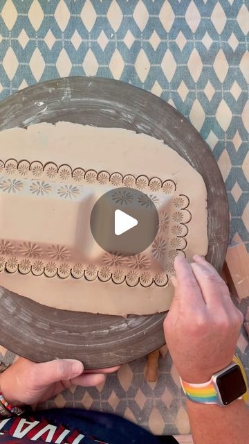 Jessa Decker-Smith on Instagram: "Somethin’ new somethin’ fresh - segmented trays! Why does every line of this song feel so right? 

#notes #pickle #underglazetransfers #trinkettray #charcuterie #handmade #pottery #clay #handbuilt #handbuiltpottery #grpotteryforms #scallopededge #texture #mushroomart #cottagecore #potteryprocess #inspiration #potterytechniques #slabpottery #artistprocess #claytray #deckersmithpottery #clayart #instapottery #newidea #lunchtray #functionalpottery #mushroom #organizer" Pottery Clay, Slab Pottery, Hand Built Pottery, Functional Pottery, Pottery Techniques, Mushroom Art, Trinket Tray, Scalloped Edge, Hand Built