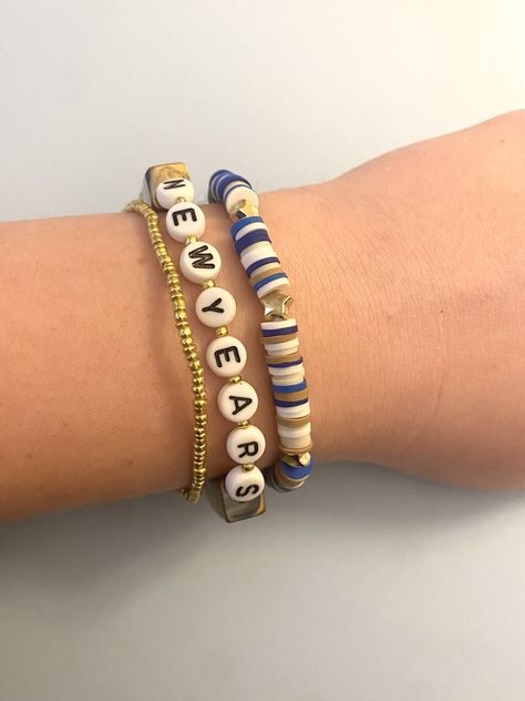 New Year Bracelet, New Years Bracelet Ideas, New Years Bracelets, Bracelet Ideas, Nouvel An, White Beige, Bracelet Stack, Bead Bracelet, Blue Gold