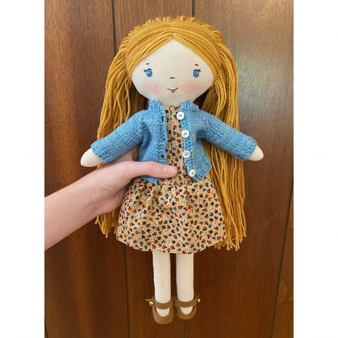 Yarn In Hair, Diy Fabric Doll, Wee Wonderfuls, Rag Doll Hair, Making Yarn, Diy Rag Dolls, Hair Yarn, Making Dolls, Yarn Hair