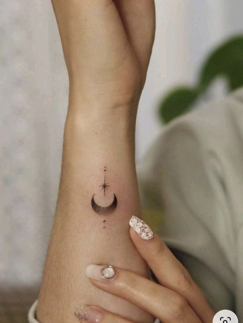 Aesthetic Tattoos Arm, Moon Tattoo Wrist, Tattoos About Mom, Tattoos For Someone Who Passed, Women Tattoos Ideas, Powerful Tattoo, Hamsa Hand Tattoo, Maching Tattoos, Small Star Tattoos