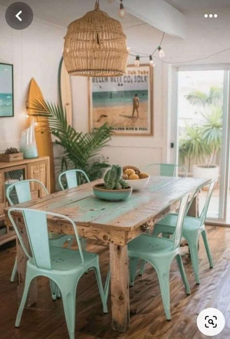 Boho Beach House, Coastal Dining Room, Modern Farmhouse Dining Room, Beach House Interior Design, Coastal Room, Coastal Dining, Casa Country, Dream Beach Houses, Hawaii Homes