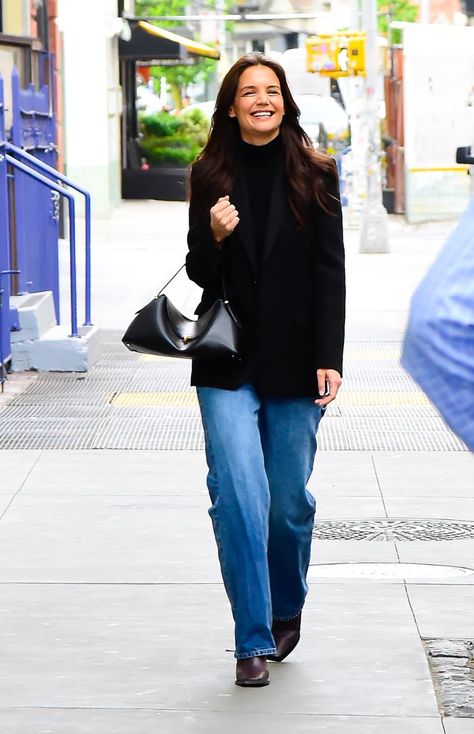 The 14 Best Katie Holmes Outfits to Inspire Your Wardrobe Katie Holmes Outfits, Turtleneck And Blazer, Katie Holmes Style, White Tee Jeans, Dress Over Jeans, Black Leather Coat, Outfit Formulas, Best Moments, Katie Holmes