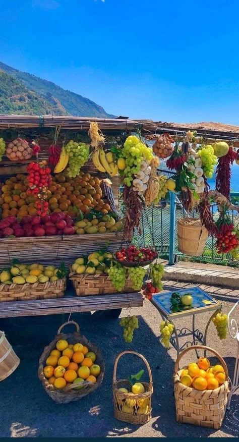 Fruit Stand, Summer Dream, European Summer, Summer Photos, Summer Pictures, Island Life, Beach Vibe, Pretty Places, Travel Aesthetic