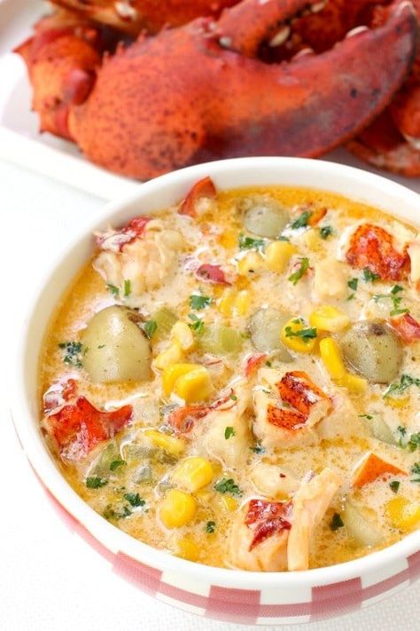 Beefy Tomato Soup Recipe, Lobster Corn Chowder, Lobster Chowder, Corn Chowder Recipe, Seafood Chowder, Chowder Soup, Crab Cake, Favorite Recipes Dinner, Lobster Recipes