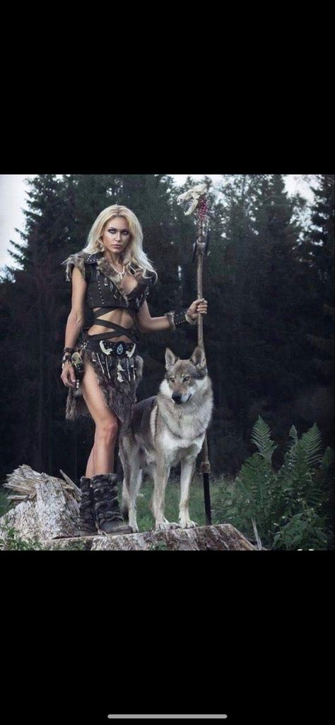 Viking Warrior Woman, Wolf Decor, Wolves And Women, Viking Costume, Xena Warrior Princess, Xena Warrior, Princess Photo, Fantasy Photography, Viking Warrior