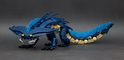 Lego Creatures, Lego Dragon Moc, Lego Halloween, Lego Dragon, Bionicle Mocs, Lego Animals, Lego Sculptures, Micro Lego, Lego Custom Minifigures