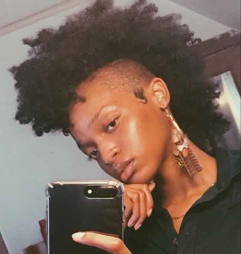 #frohawk #mohawk #altblackmission #alternative #black #naturalhairstyles Short Afro Mohawk, Queer Black Hairstyles, Braided Frohawk Natural Hair, Punk Black Hairstyle, Black Queer Hairstyles, Short Loc Mohawk Styles, Frohawk Women, 4c Frohawk, Black Hair Mohawk Styles