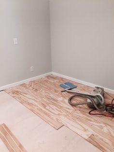 Wow! Hard to believe this was handmade. Plywood Plank Flooring, Diy Floors, Diy Plank Wall, Cheap Plywood, Squeaky Floors, Plywood Diy, Hard To, Real Hardwood Floors, Plank Walls