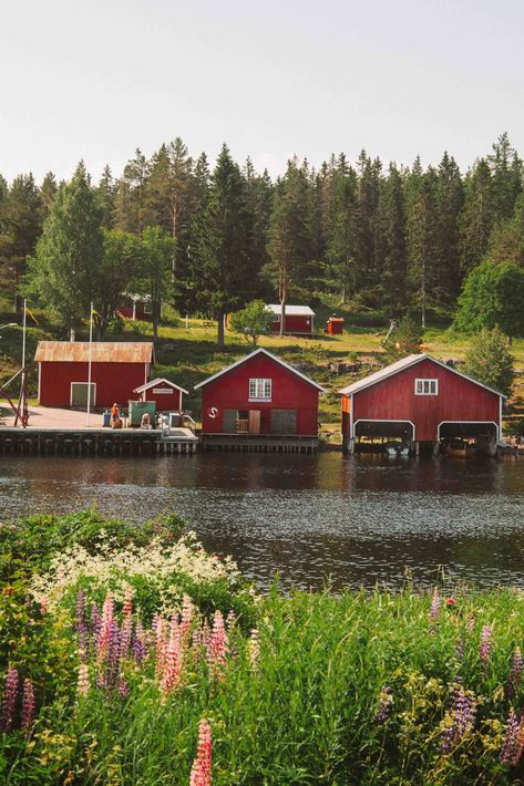 Nordic Fishing Village, Swedish Village, Gothenburg Archipelago, Art Dates, Village Witch, Sweden Aesthetic, Best Islands To Visit, Sweden Nature, Islands To Visit