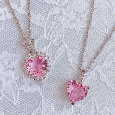 Heart Shaped Diamond Necklace, Pink Heart Jewelry, Ethereal Jewelry, Hello Kitty Jewelry, Fancy Jewelry Necklace, Pretty Jewelry Necklaces, Kawaii Jewelry, Magical Jewelry, Girly Accessories