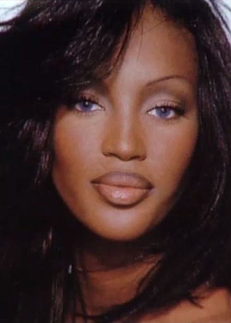 1990s Makeup, 90’s Makeup, 90s Makeup Trends, 90s Makeup Look, 90s Glam, 90s Makeup, Looks Black, Editorial Makeup, Naomi Campbell