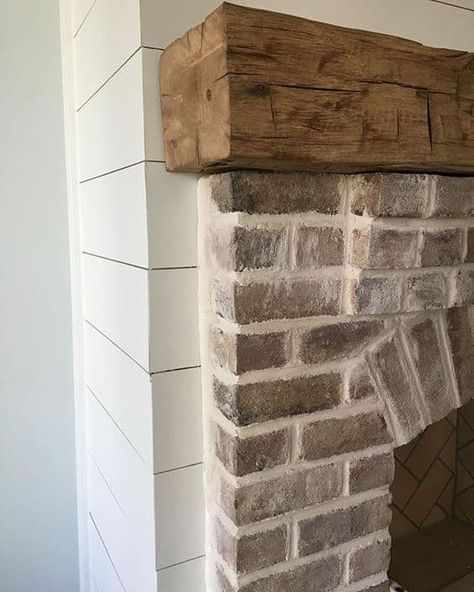 Farmhouse Fireplace Shiplap, Fireplace Shiplap, Farmhouse Brick, Kitchens Farmhouse, Farmhouse Fireplace Ideas, White Wash Brick Fireplace, Wood Burning Stoves Living Room, Wood Fireplace Surrounds, Fireplace Area