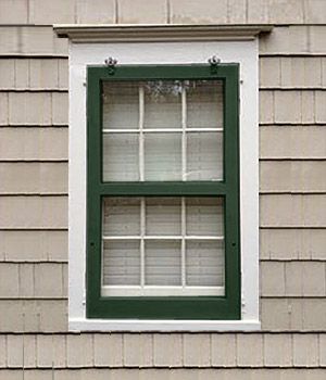 "The Shocking Truth About Windows" - link to an excellent series of articles on the Old House Guy website about why character home owners should avoid replacing their original wood windows. A must-read for people living in old houses! Storm Windows Diy, Diy Interior Storm Windows, Craftsman Trim Window, Interior Storm Windows, Old Wood Windows, Historic Windows, Window Restoration, Design Hacks, Storm Windows