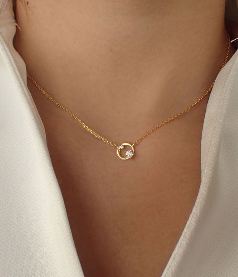 Diamond Circle Necklace, Karma Necklace, Necklace Layering, Necklace Diamond, Circle Diamond, Cluster Necklace, Necklace Minimalist, Circle Necklace, Layering Necklace