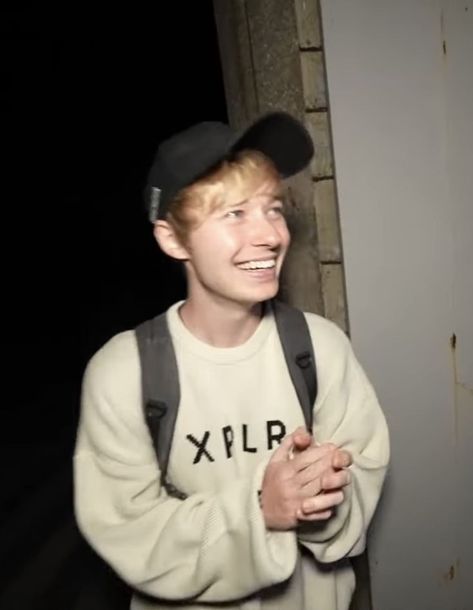 sam golbach Sam Page, Sam And Colby Fanfiction, Sam Golbach, Fangirl Problems, Love Sam, Colby Brock, Wilbur Soot, Ghost Busters, Emo Guys