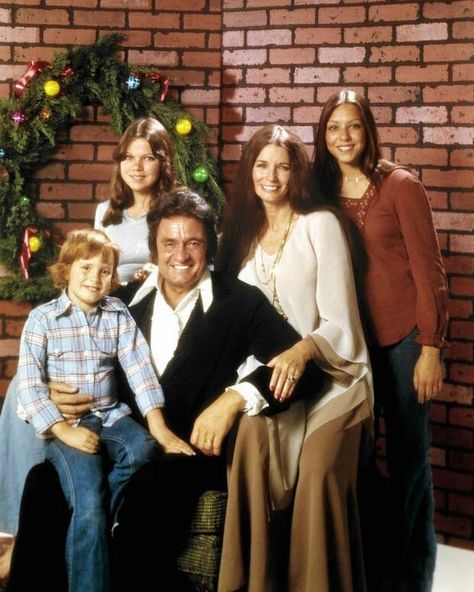 The Carter-Cash family, 1976 - Johnny and June and three of their children, c. 1976. From left: John Carter Cash, Rosanne Cash, Johnny Cash, June Carter Cash and Carlene Carter. June And Johnny Cash, Johnny Cash And June, Carlene Carter, John Cash, Jonny Cash, Johnny Cash June Carter, June Carter, June Carter Cash, Johnny And June