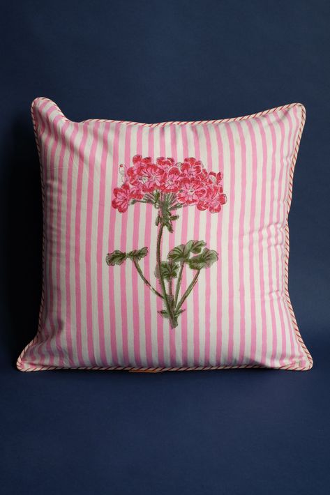 Hydrangea palooza! This pillow features a stunning blockprint of bold, pink hydrangeas, bringing a touch of nature's beauty into your home. With its endless blooms, hydrangeas are ever present during the balmy summer afternoons and the first crisp day of fall. Expertly block-printed by an eighth generation family of artisans in Jaipur, this piece reflects their deep passion for their craft. The artisans are stewards of a craft that has been passed down to them generation after generation. From t Trendy Pillows, Block Print Pillow, Pink Hydrangeas, Trendy Pillow, Block Printed Pillows, College Room, Coastal Bedrooms, Coastal Living Room, Pink Hydrangea