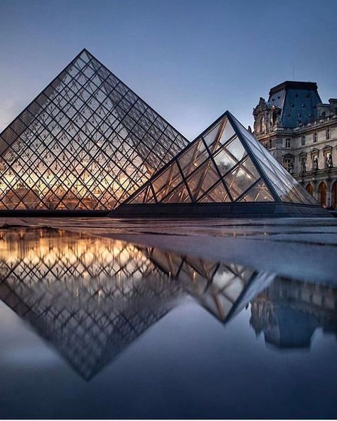 LUXENOLIMIT______ on Instagram: “LOUVRE ® The Largest Art Museum In The World #LUXENOLIMIT #History #Museum #TOURISM @museelouvre #LOUVRE” Nantes, Photos For Vision Board, Musee Du Louvre, Louvre Palace, French Walls, City Lifestyle, Paris Pictures, Paris Aesthetic, France Art