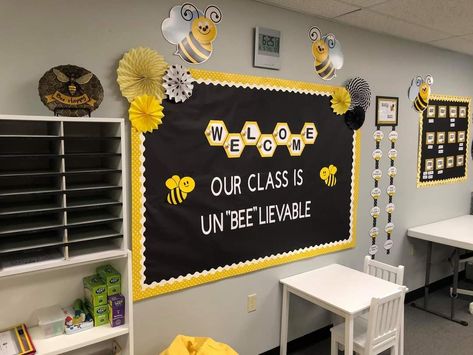 Bee Classroom Theme Bulletin Boards, Sunflower And Bees Classroom Decor, Bee Theme For Classroom, Boards Decoration Ideas, Bee Themed Bulletin Boards Back To School, The Best Place To Bee Classroom Door, Yellow Bulletin Board, Bee Themed Classroom Preschool, Busy Bees Bulletin Board