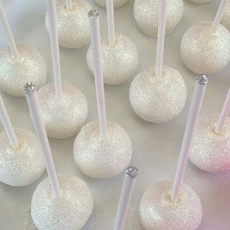 Glittery Cake Pops, Sparkle Cake Pops, Sparkly Cake Pops, Anniversary Cake Pops, Pearl Cake Pops, Silver Cake Pops, Sparkly Wedding Cakes, Glitter Cake Pops, White Cake Pops