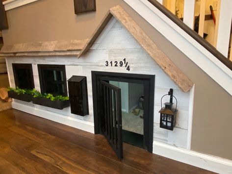 Dog House Built Into House, Under Stairs Animal House, In Wall Dog House, Under The Stair Dog House, Built In Dog Room Under Stairs, Dog House In Wall Built Ins, Doghouse Under Stairs, Built In Dog House Under Stairs, Understairs Ideas For Dogs