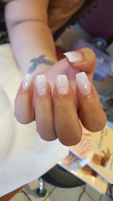 Shimmer Ombre French Nails, French White Ombre Nails, Clear White Ombre Nails, Ombre Acrylic Nails Short Square Glitter, Ombre French Nails With Sparkle, Simple White Ombre Nails, White On White Ombre Nails, Glittery French Ombre Nails, Ombré Nails Sparkle