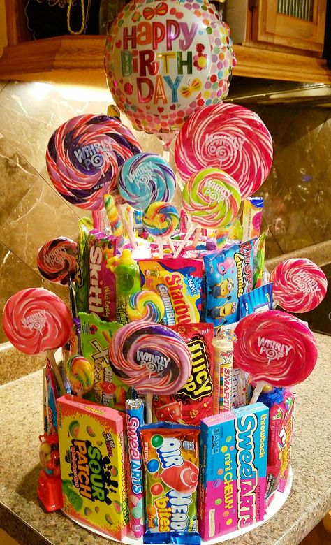 Candy Business Ideas Creative, Candy Bday Cake, Candy Gifts Diy Birthday, Diy Candy Birthday Cake, Candy Cake Ideas, Candy Cake Ideas Birthday, Cake Made Out Of Candy, Snack Cake Tower Birthday, Candy Basket Ideas