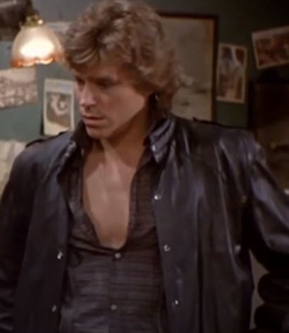 Kenickie Grease, Jeff Conaway, Grease, Mens Hairstyles, Boy Outfits, Leather Jacket, Celebrities, Hair, Clothes