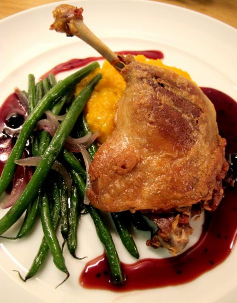 Duck Confit Recipe, Spiced Butternut Squash, Chicken Confit, Confit Duck Leg, Confit Recipes, Delicious Chicken Recipes, Duck Confit, Recipes To Cook, Roast Duck