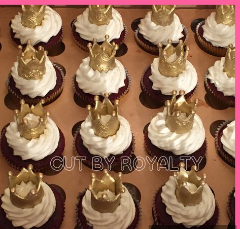 Coronation Cupcakes, Queen Cupcakes, King Cupcakes, Coronation Party, Crown Cupcakes, Queen Cakes, Queen Birthday, Birthday Desserts, King Fashion