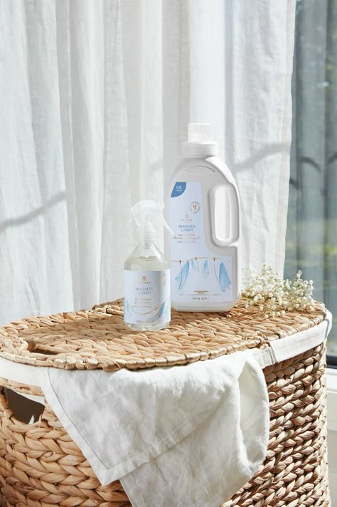 The irresistibly delicate and wooded Washed Linen scent from Thymes is as inviting as freshly laundered sheets, dried with an outdoor breeze. Perfectly paired with the matching laundry detergent. Find them both on our online store 🧺 Laundry Detergent Sheets, Deodorizing Spray, Liquid Laundry Detergent, Washing Powder, Deodorizing, Beauty Products Photography, Liquid Detergent, Smell Fresh, Linen Spray