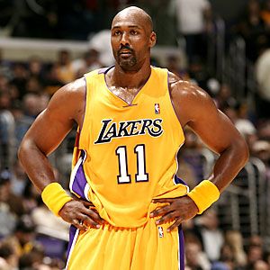 Karl Malone Showtime Lakers, Karl Malone, Best Nba Players, Nba Mvp, Usa Basketball, Kobe Bryant Pictures, Sport Player, Nba Stars, Nba Legends