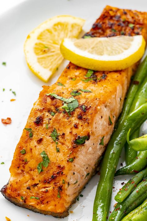 Broiled Salmon Recipes Healthy, Broiled Salmon Recipes Oven, Salmon Crispy Skin, Sockeye Salmon Recipes, Salmon Steak Recipes, Broiled Salmon Recipes, Salmon Recipes Oven, Salmon Fillet Recipes, Salmon Marinade