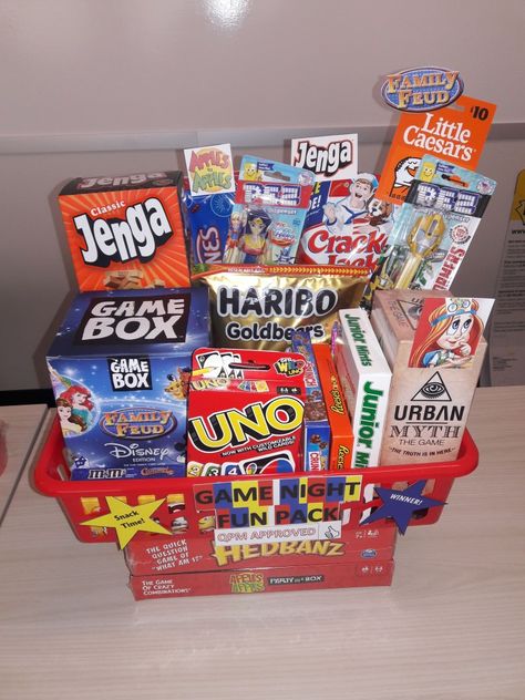 Game Night Prizes Ideas, Game Night Silent Auction Basket, Family Game Night Raffle Basket Ideas, Small Raffle Basket Ideas, Game Night Raffle Basket Ideas, Baseball Fundraiser Basket Ideas, Game Night Fundraiser Basket, Easy Raffle Basket Ideas, Bingo Baskets Themes