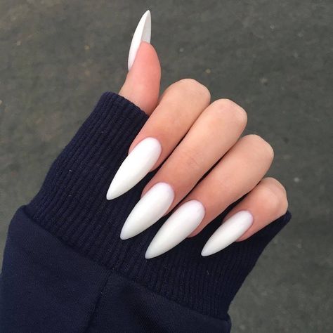 Long White Nails, White Stiletto Nails, White Almond Nails, Stiletto Nails Short, Long Almond Nails, White Stilettos, Long Stiletto Nails, Sharp Nails, Simple Acrylic Nails