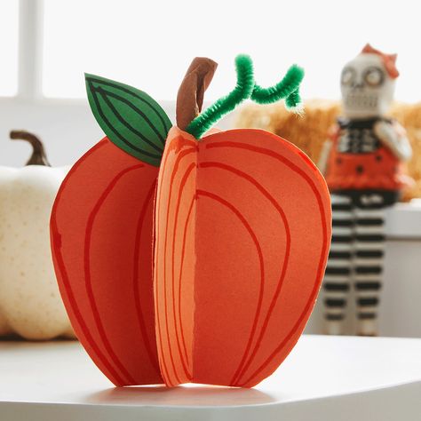 Pumpkin_MAKERfest:_Kids_3D_Paper_Pumpkin 3d Paper Pumpkin, Fall Paper Crafts, Bricolage Halloween, 3d Pumpkin, Thanksgiving Crafts Preschool, October Crafts, Michaels Craft, Pumpkin Projects, Marker Set