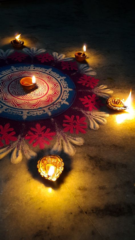 Aesthetic Rangoli, Diwali Aesthetic, Dp Girl, Rangoli Design, Girls Dp, Rangoli Designs, Aesthetic Food, Diwali, Celestial Bodies