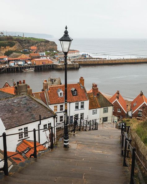 Small Town Seaside, England Seaside Town, Seaside Inn Aesthetic, Old Beach Town Aesthetic, Old Coastal Town Aesthetic, Small Town New England Aesthetic, Italy Seaside Towns, Seaside Life Aesthetic, Coastal Town Photography