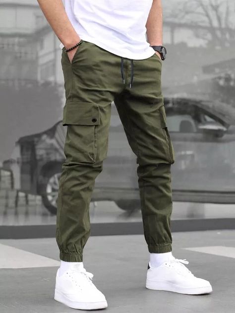 Best Mens Pants, Cargo Pants Outfit Men, Green Pants Outfit, Cargo Outfit, Jogger Pants Outfit, Mens Business Casual Outfits, Pants Outfit Men, Mens Jogger Pants, Men Fashion Casual Shirts