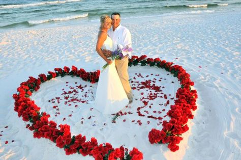 Florida Beach Wedding, Beautiful Beach Wedding, Beach Wedding Inspiration, Beach Destination Wedding, Beach Theme, Wedding Vows, Wedding Pics, Red Wedding, Wedding Package