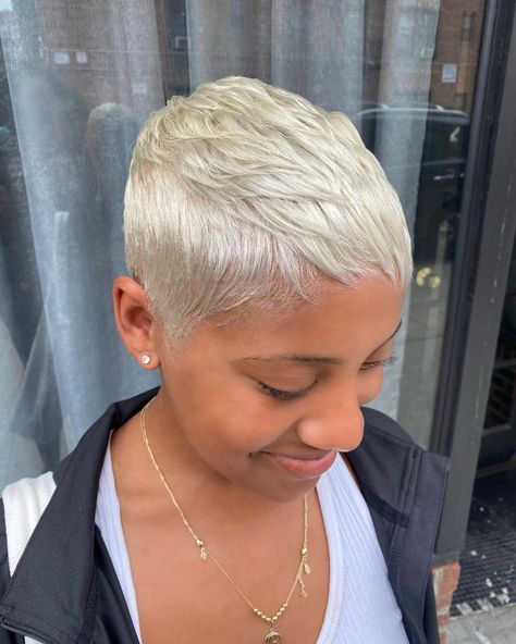 The Cut Life’s Instagram post: “pretty platinum pixie transformation by Brooklyn-based hairstylist @oshuns_crown1 🤍 #thecutlife #shorthair #pixiecut #platinumpixie…” Icy Blonde Pixie Short Hairstyles, Short Pixie Platinum Blonde Hair, Pixie Bleach Blonde Hair, Platinum Asymmetrical Pixie, White Pixie Lace Wig, Short Bleached Hair, Short Relaxed Hairstyles, Short Sassy Haircuts, Cute Short Haircuts