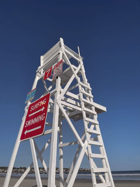 Lifeguard Stand Pictures, Lifeweaver Lifeguard, Life Guard Tower, Beach Lifeguard Tower, Surfer Guys, Lifeguard Stands, Beach Lifeguard, Wish Board, Luxury Pool