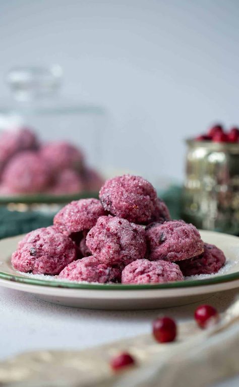 Patisserie, Sparkling Sugarplum Cranberry Cookies, Plum Cookies, Creative Christmas Treats, Cranberry Cookie, Cranberry Cookies Recipes, Sunday Cooking, Cranberry Orange Cookies, White Chocolate Cranberry Cookies