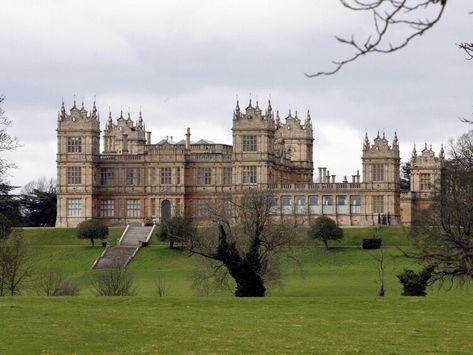 Why Wayne Manor From Batman Begins Needs Saving — Architectural Digest Mentmore Towers, Home Alone House, Manor Aesthetic, 1950s America, Lovecraft Country, Dream Environment, Manor Interior, Wayne Manor, Manor Garden