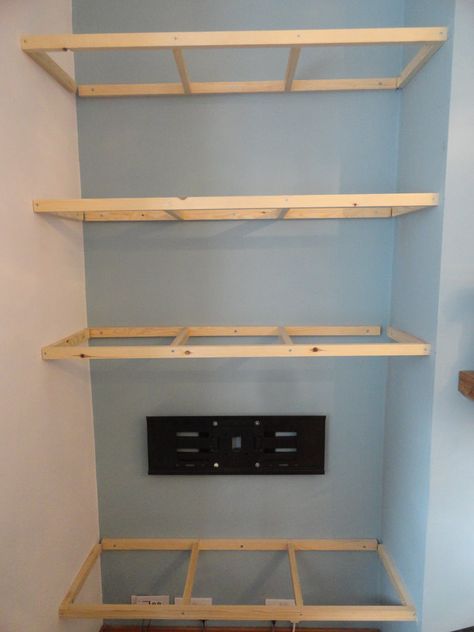 Alcove Shelf Brackets, Alcove Shelves With Brackets, Bedroom Alcove Shelves, Shelf In Alcove, Alcove Lighting Ideas, Deep Alcove Ideas, Diy Alcove Shelves, Chimney Alcove Ideas, Alcove Bedroom Ideas