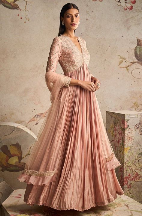 Sway dusty pink anarkali and dupatta - XL Pink Anarkali Suits, Ridhi Mehra, Pink Anarkali, Silk Anarkali, Long Anarkali, Anarkali Dress Pattern, Embroidered Crop Tops, Anarkali Gown, Embroidered Dupatta