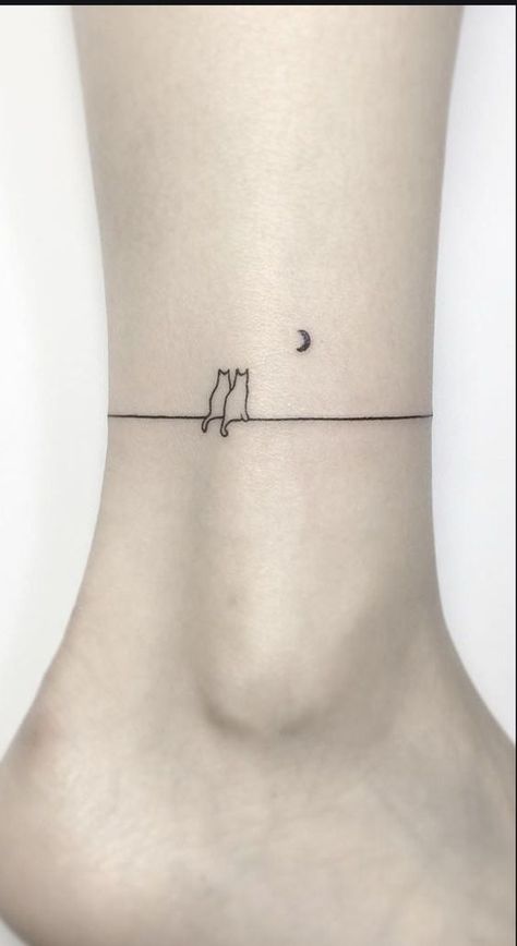 Lined Cat Tattoo, Man Minimalist Tattoo, Subtle Cat Tattoo, Minimalist Fine Line Tattoo, 1234 Tattoo, Minimalist Tattoo Cat, Minimal Tattoos For Women, Minimal Tattoo Cat, Nanna Tattoo